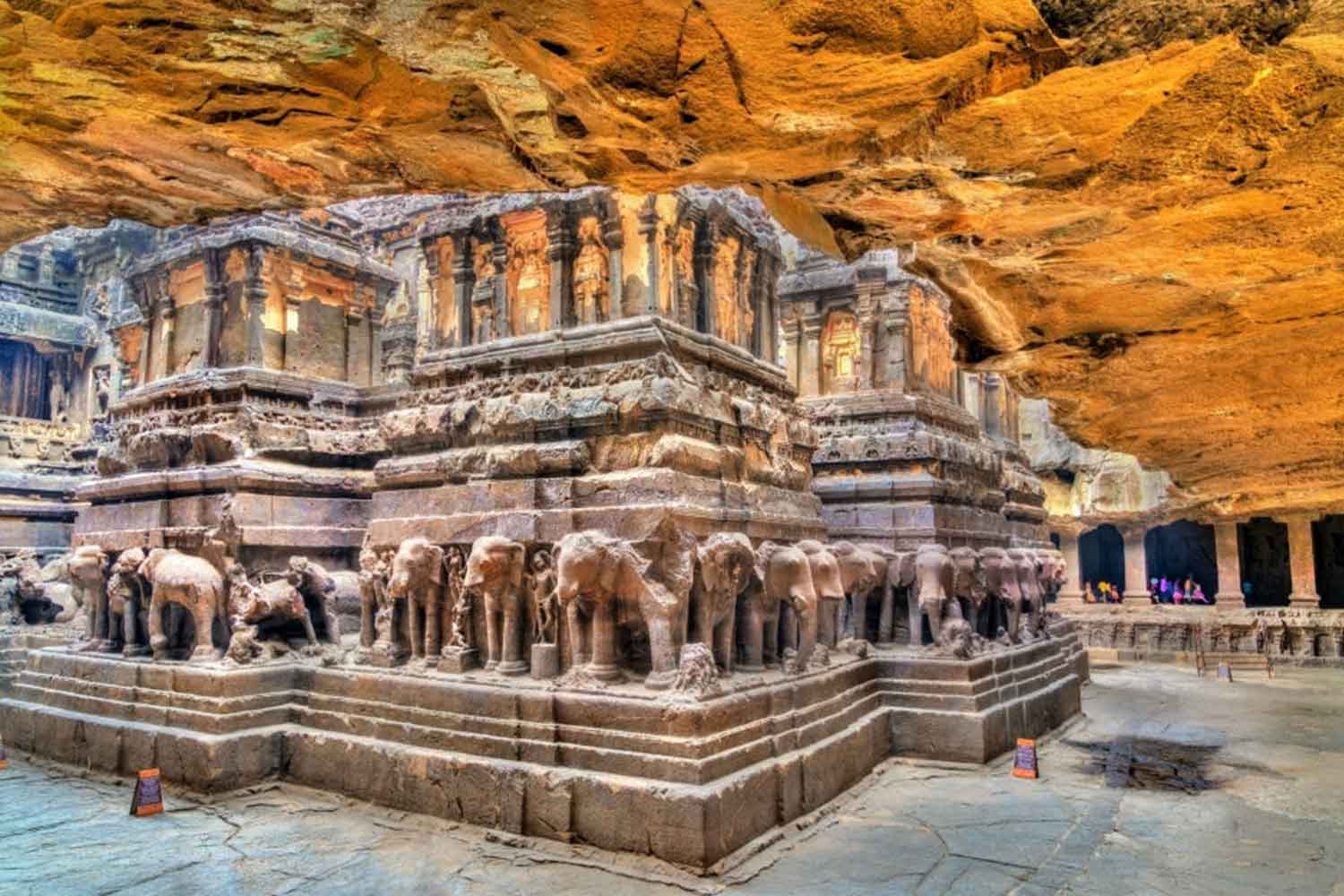 ajanta caves tour packages